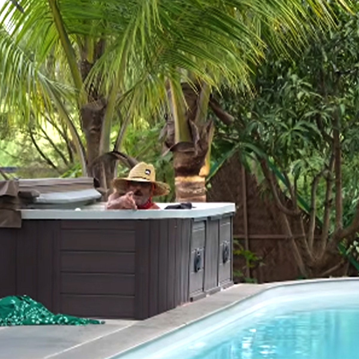  जैकी श्रॉफ हाउस 