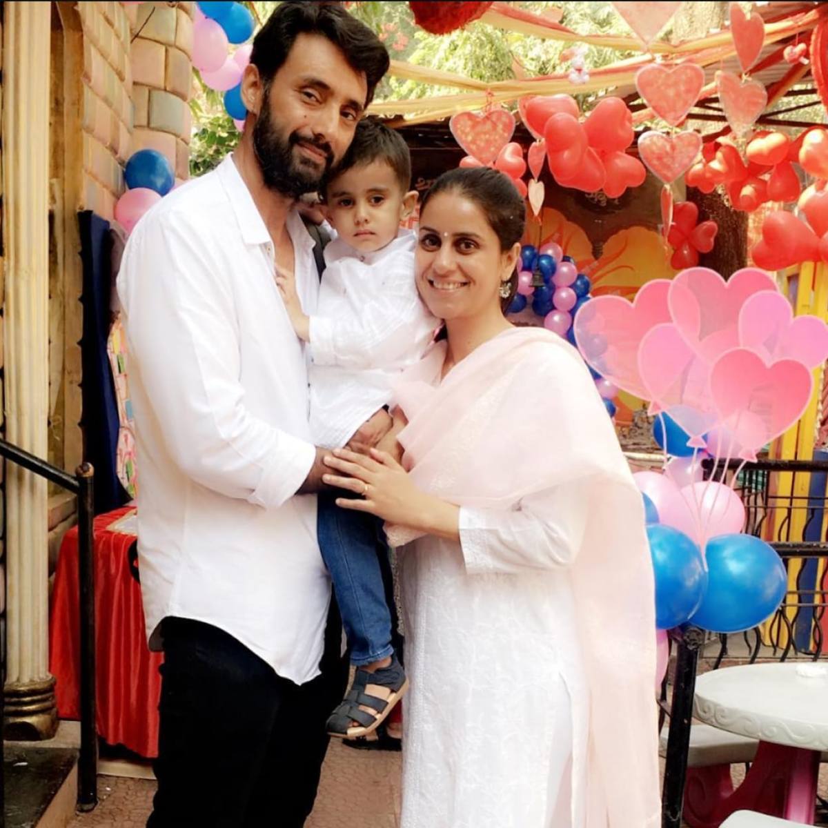 कौन हैं मधुरजीत सरघी?