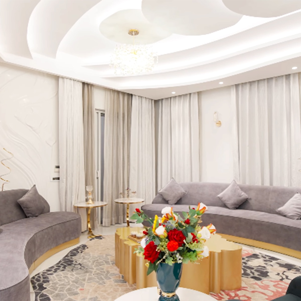 अभिषेक मल्हान हाउस