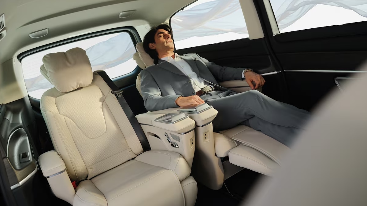 Mercedes-Benz V-Class