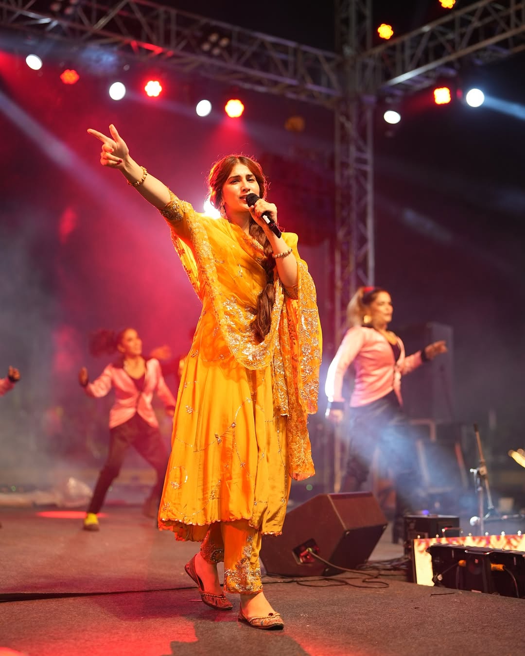 परी पांधर