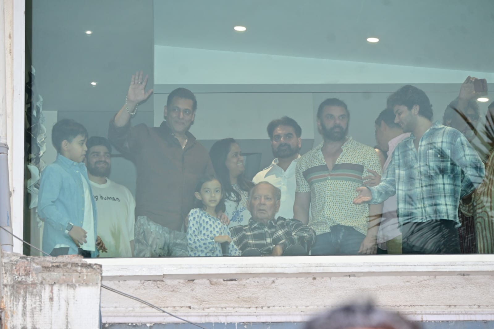 Eid 2026: सलमान खान ने फैंस को दी ईदी