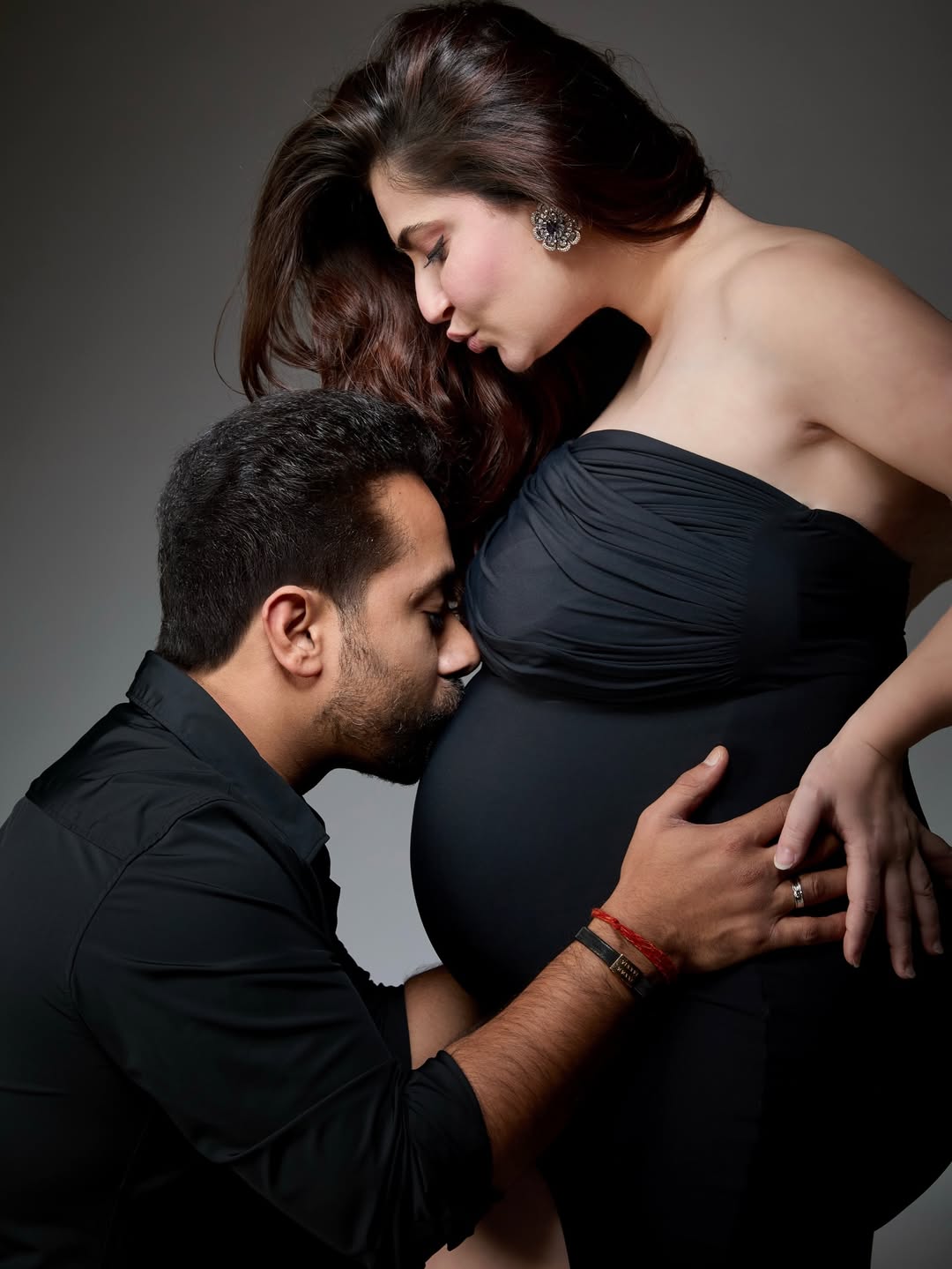 Shivaleeka pregnancy