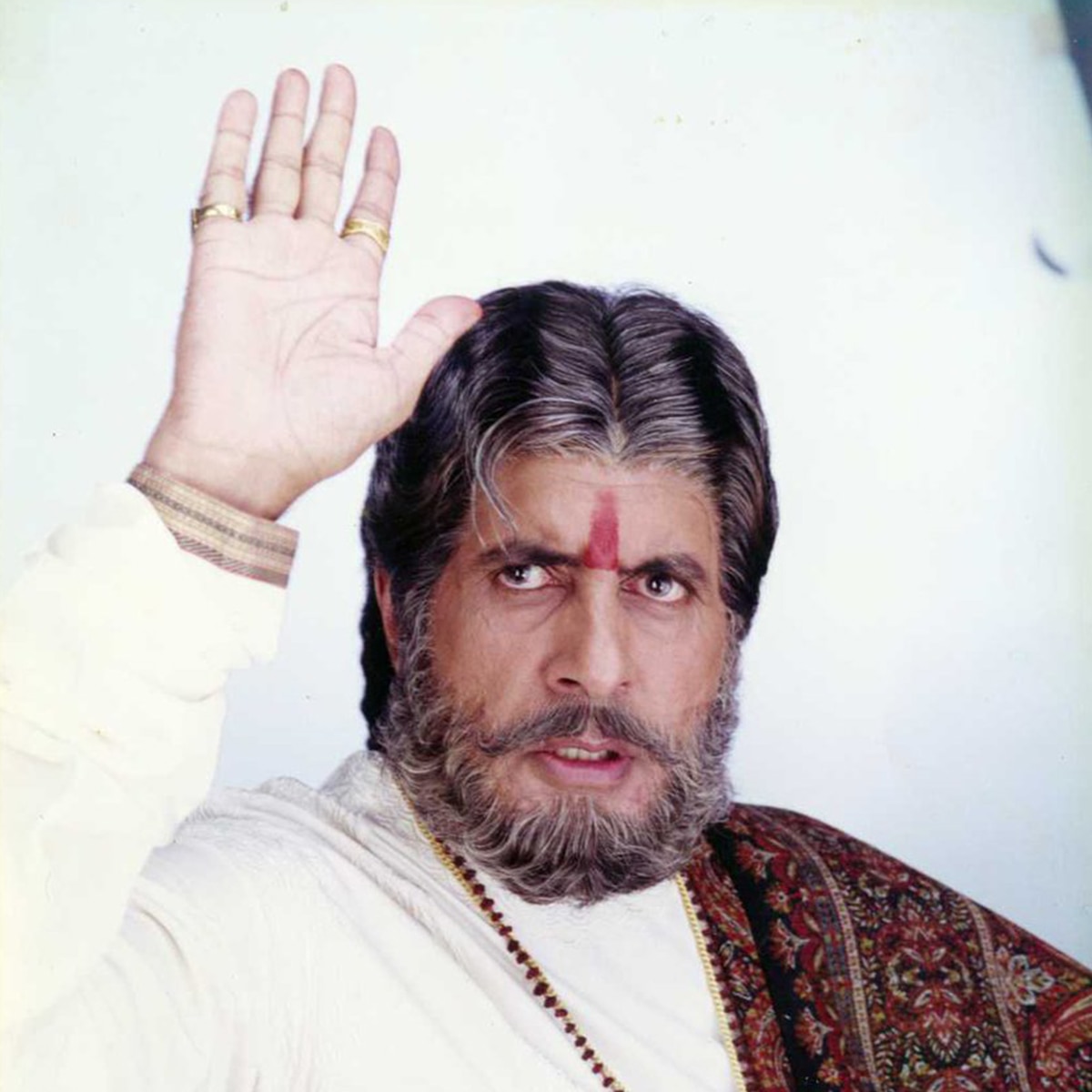  सूर्यवंशम के सितारे