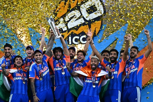 Ganguly warning Gambhir