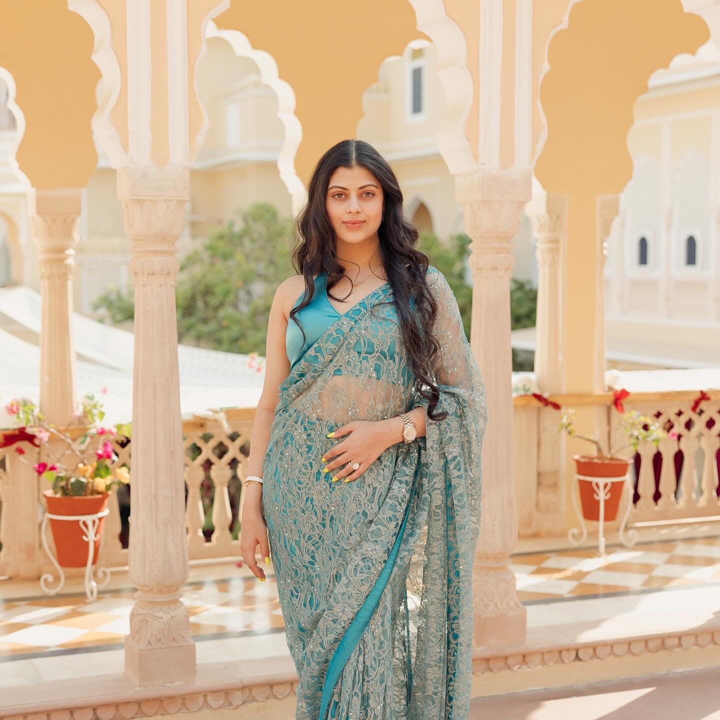 Asha bhosle grand daughter zanai bhosle fashion sence