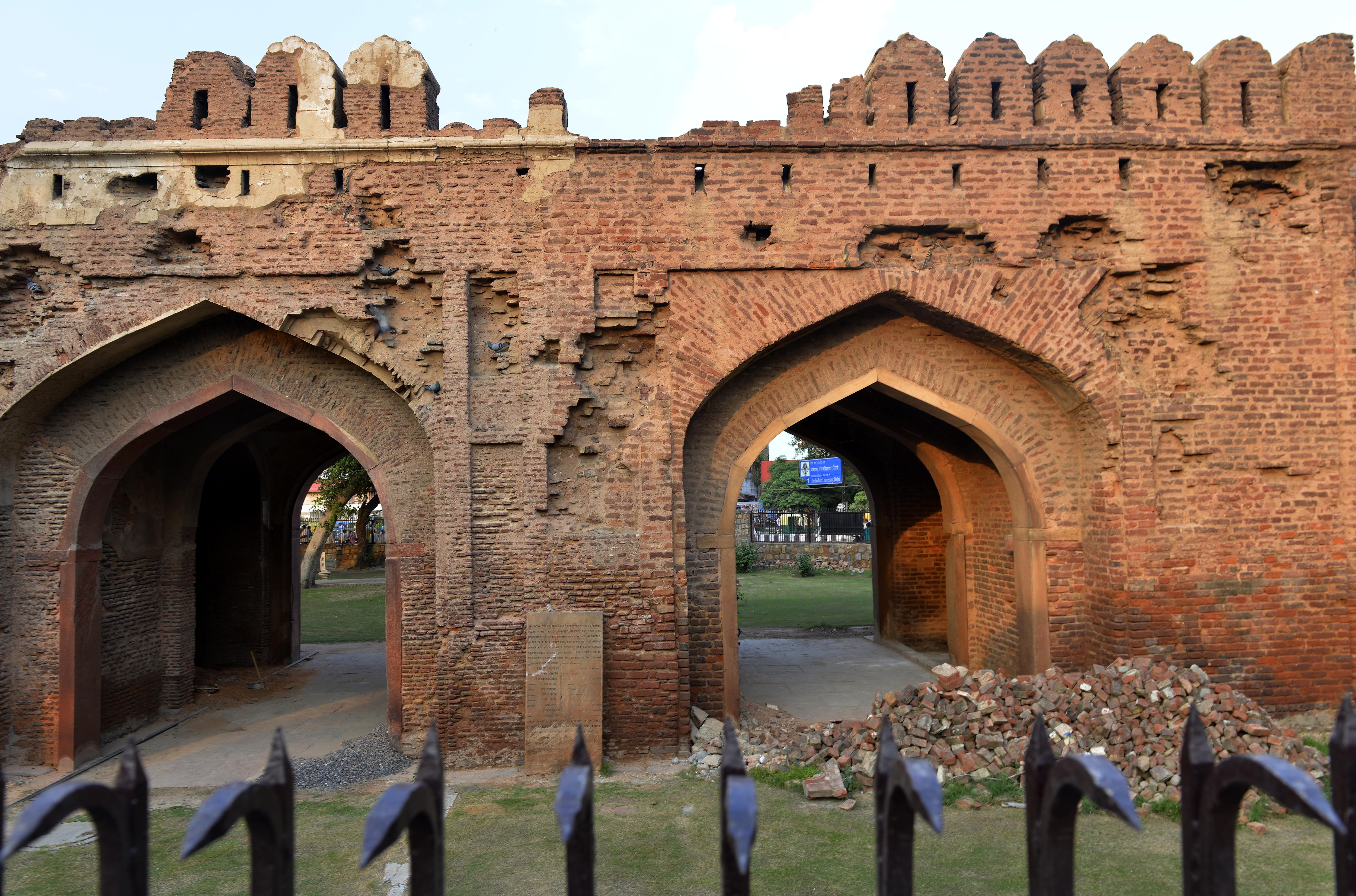 Kashmiri Gate Delhi history
