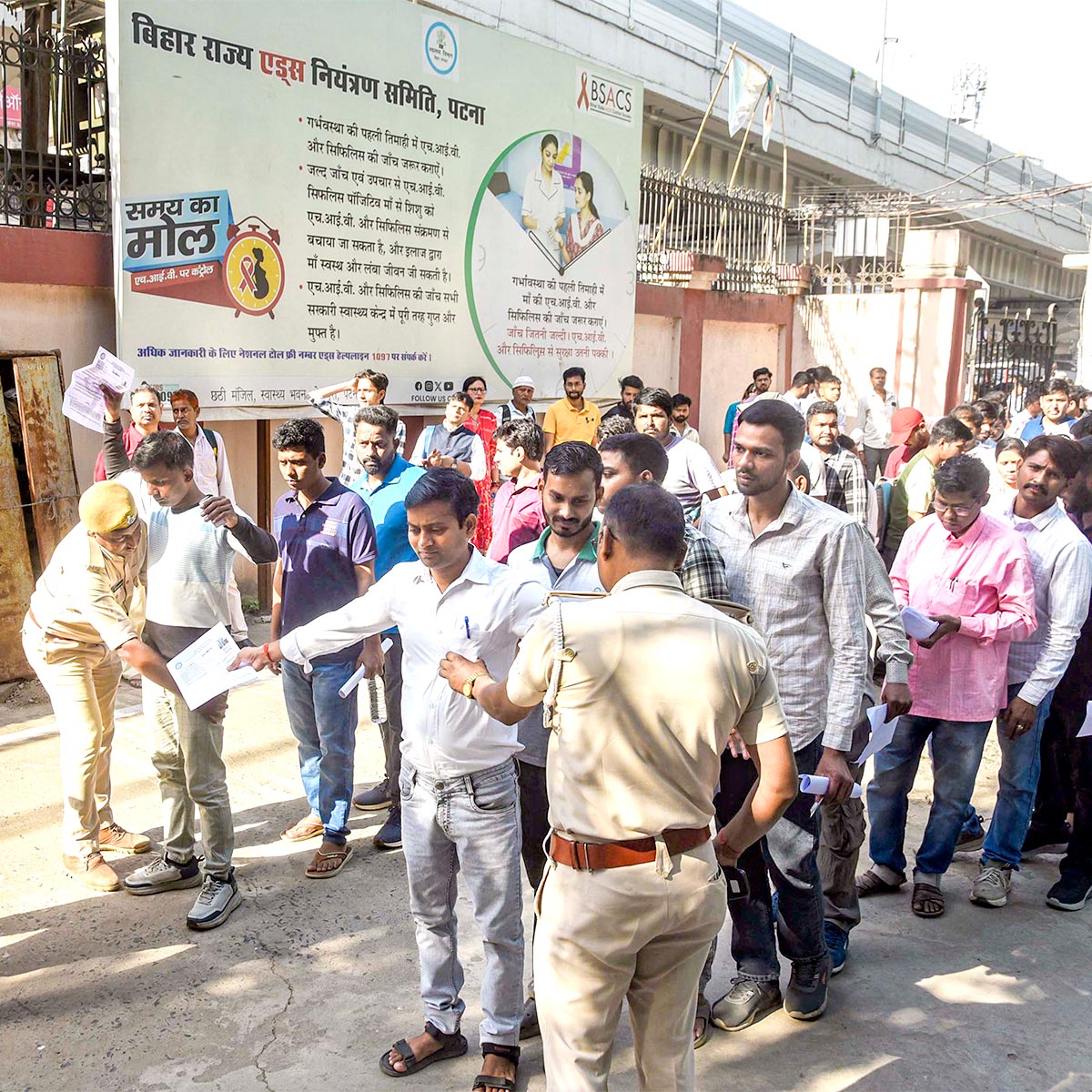 प्रतीकात्मक फोटो (PTI)