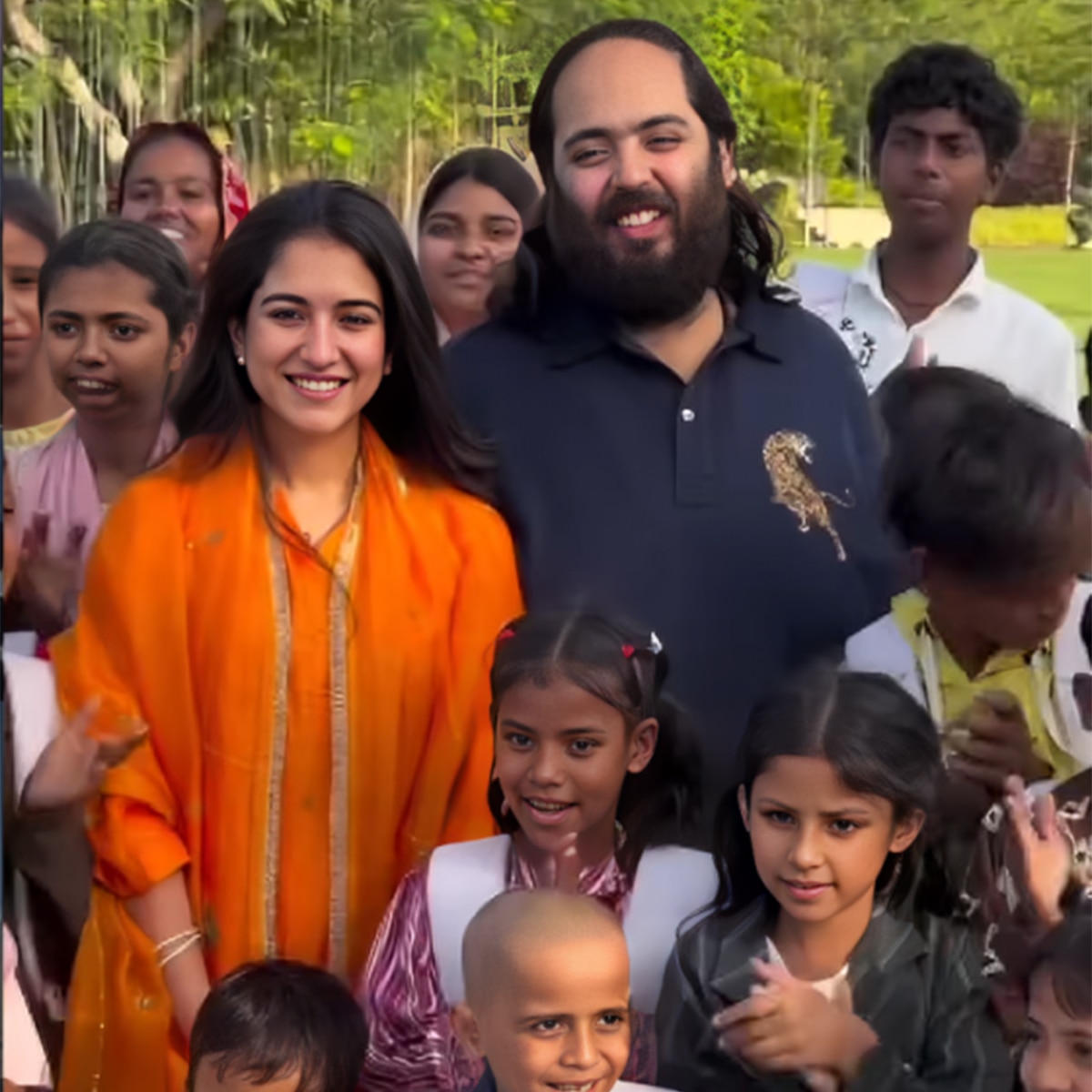 अनंत अंबानी के बर्थडे पर राधिका मर्चेंट.