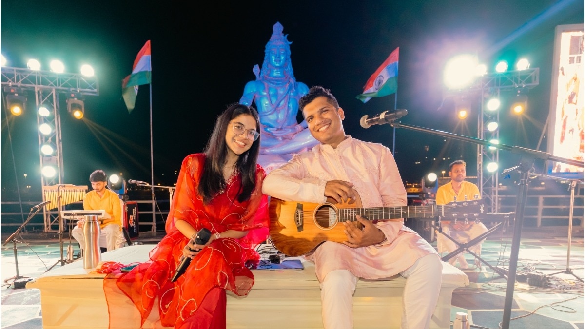 bhajan clubbing viral trend India