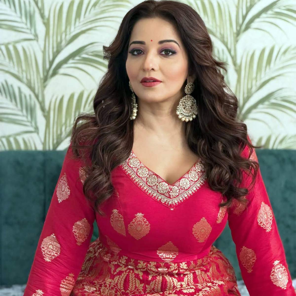 करोड़ों के घर में रहती हैं मोनालिसा