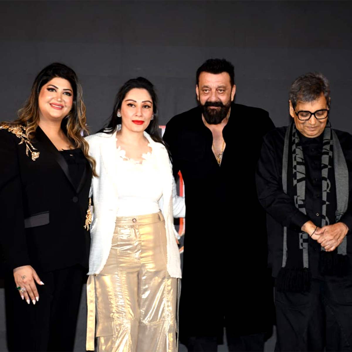 रो पड़ीं संजय दत्त की पत्नी मान्यता दत्त