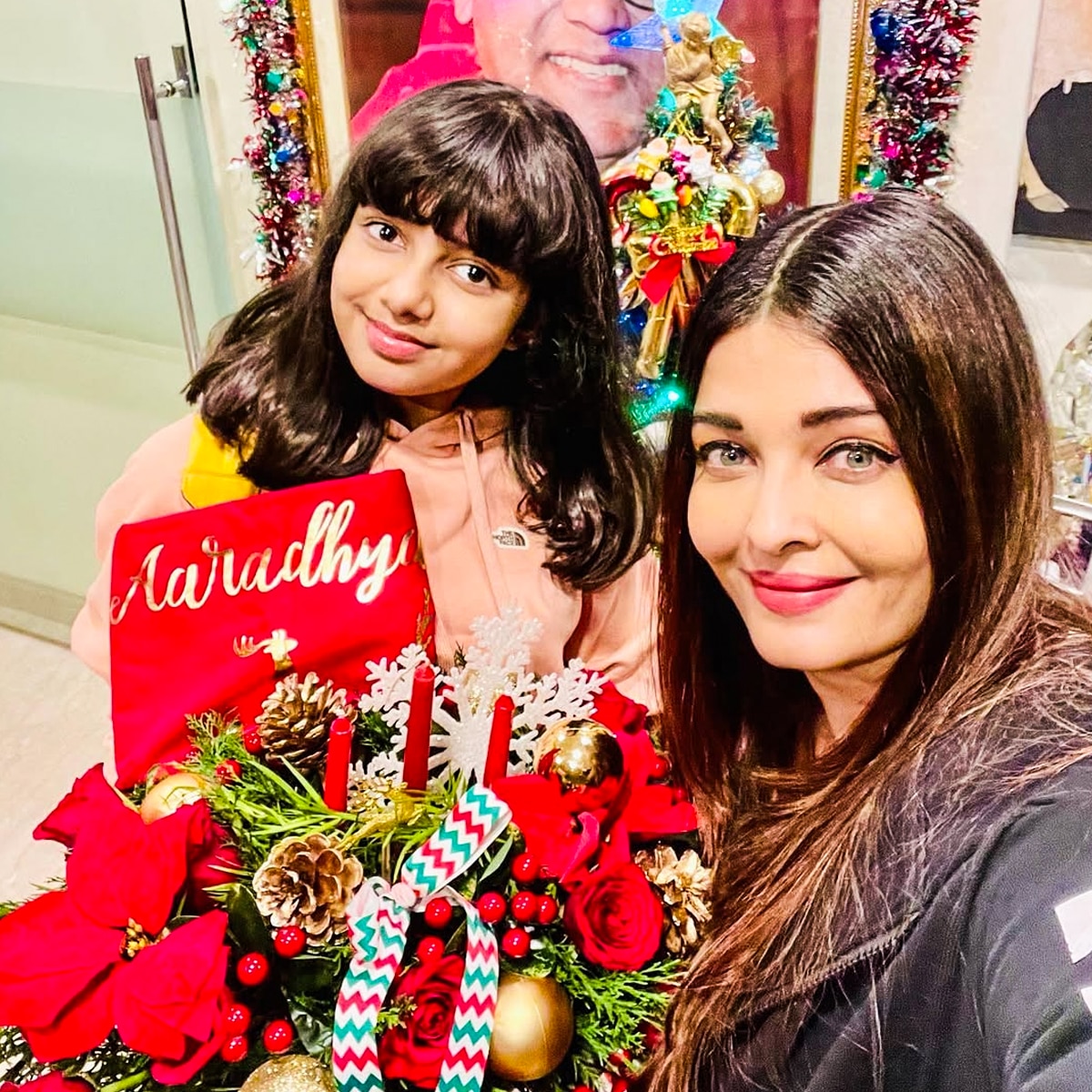 सोने की कांजीवरम साड़ी में दुल्हन बनीं ऐश्वर्या राय