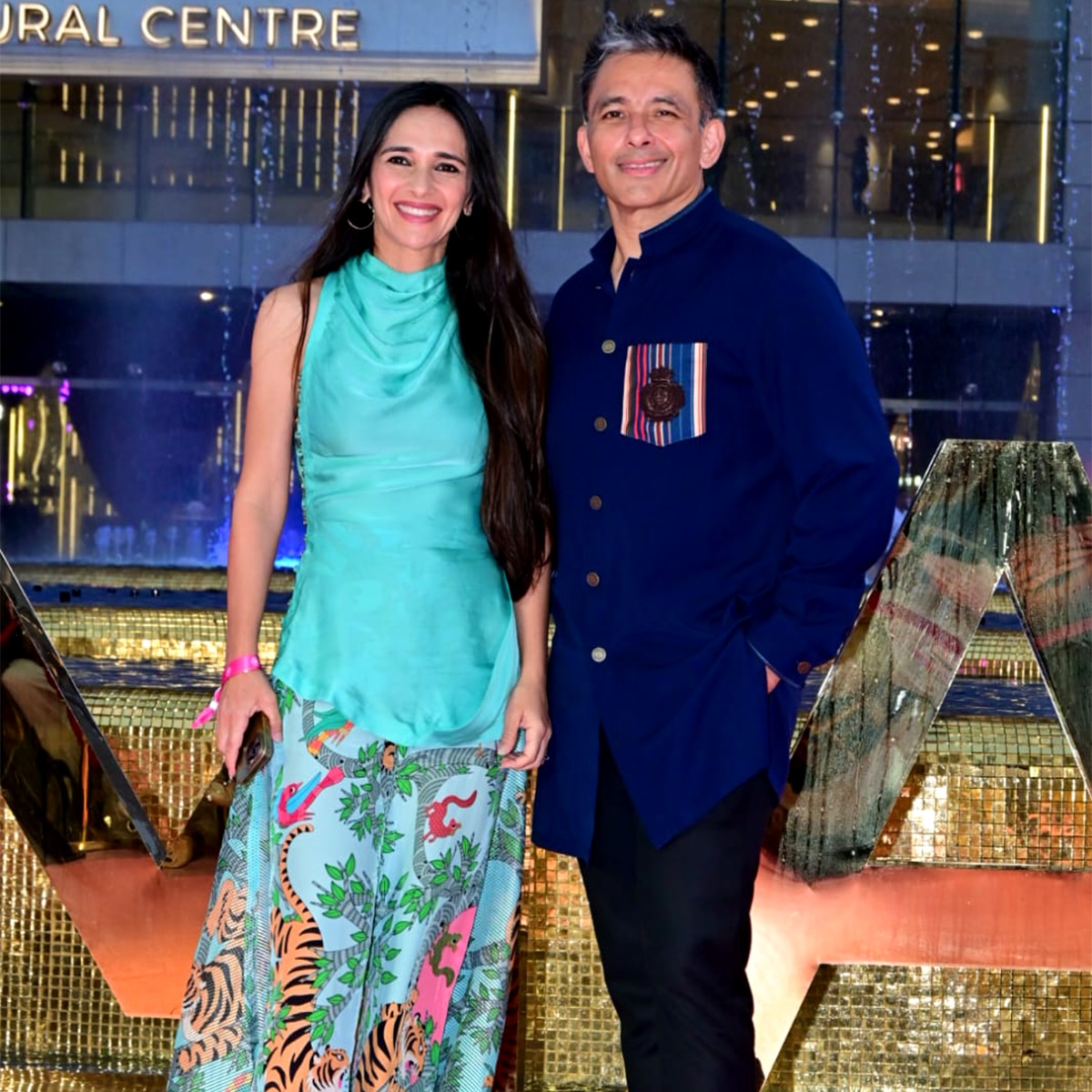 अंबानी के इवेंट में स्टार्स 