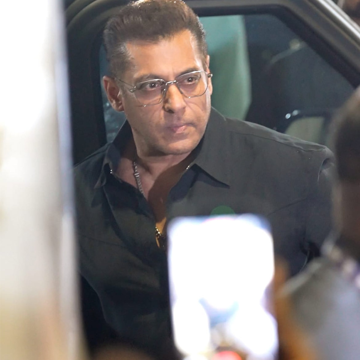  जामनगर पहुंचे सेलेब्स