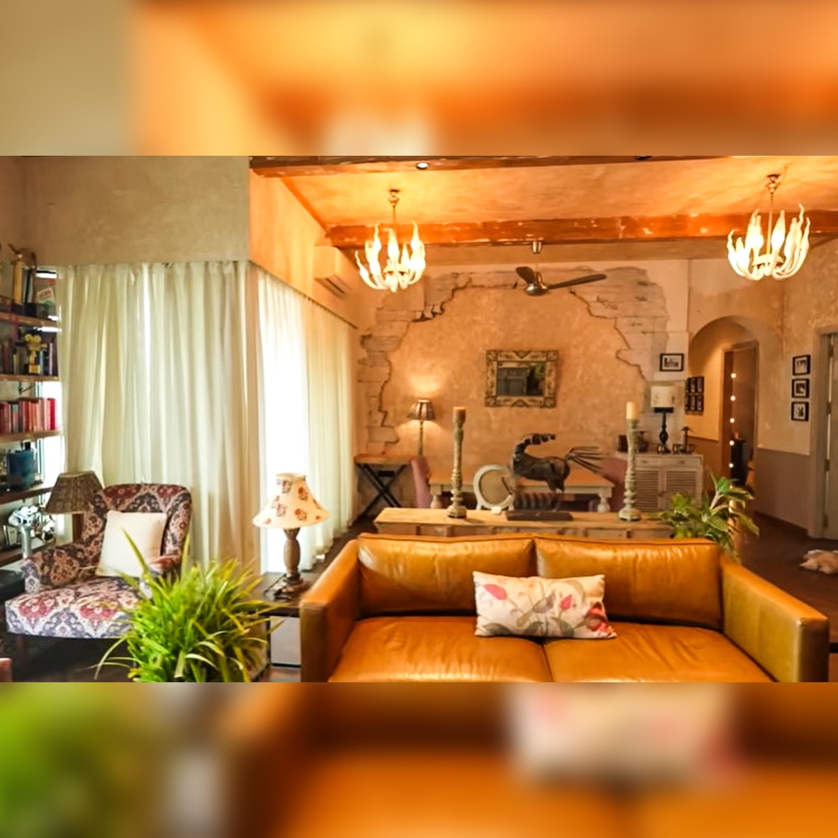 इतना आलीशान है अपारशक्ति खुराना का घर