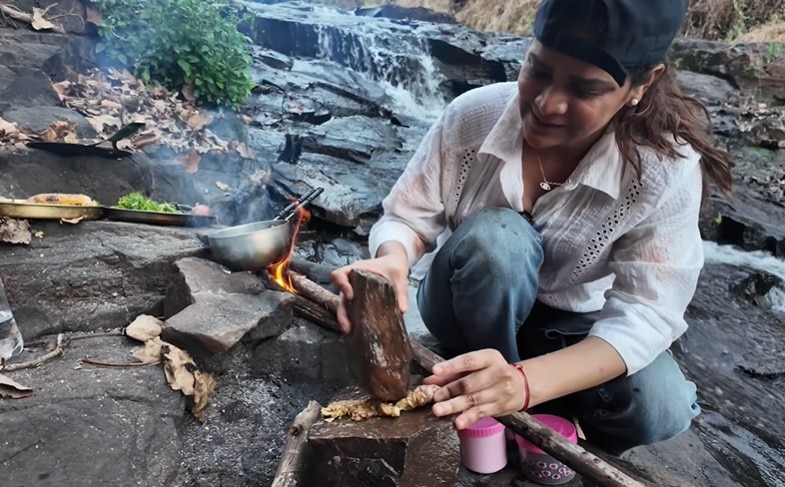 अर्चना गौतम