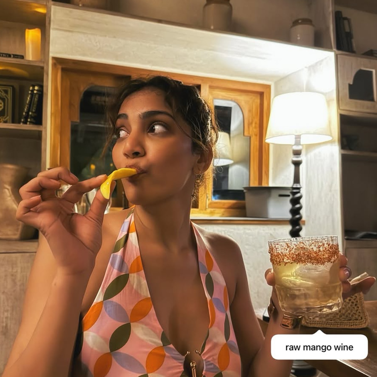 बिकिनी में छाईं अर्चना की बहू