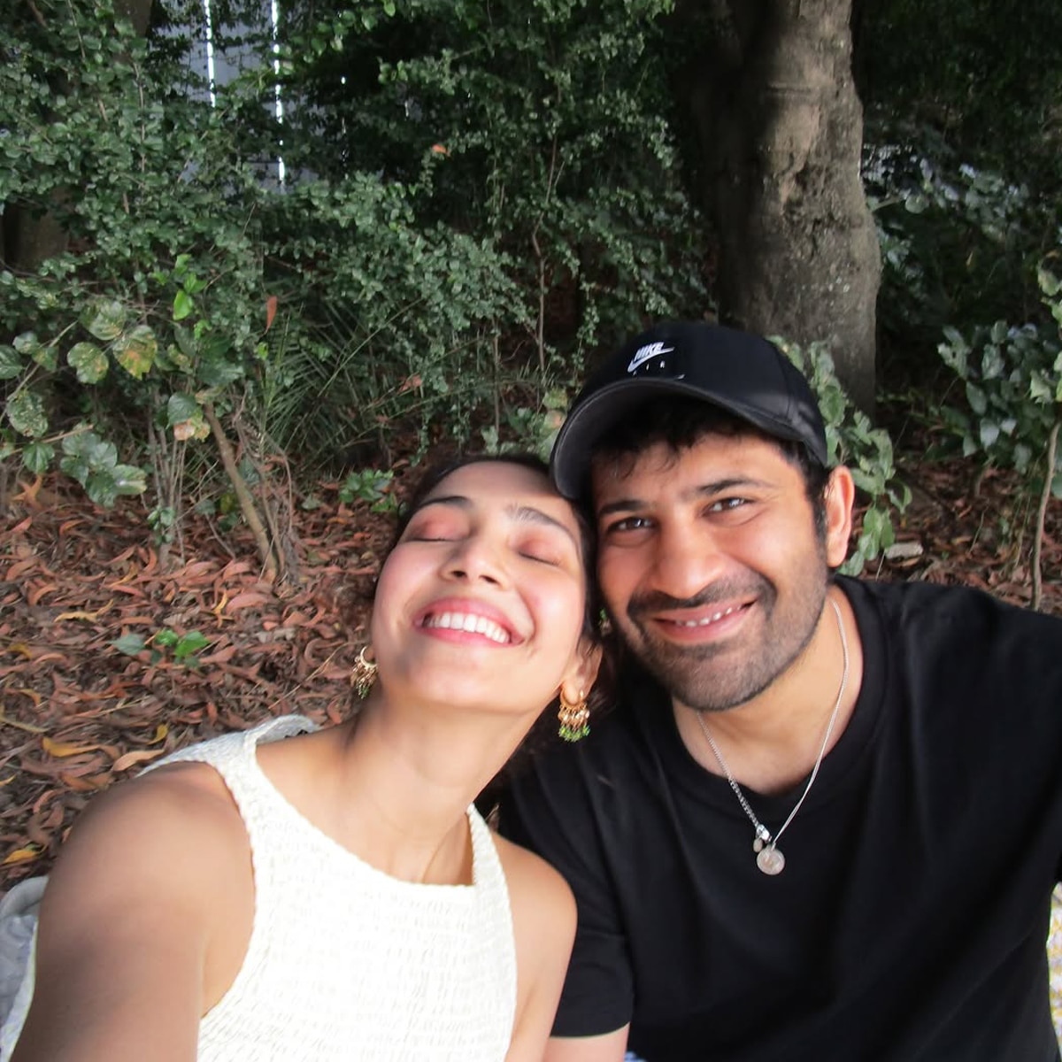 बिकिनी में छाईं अर्चना की बहू