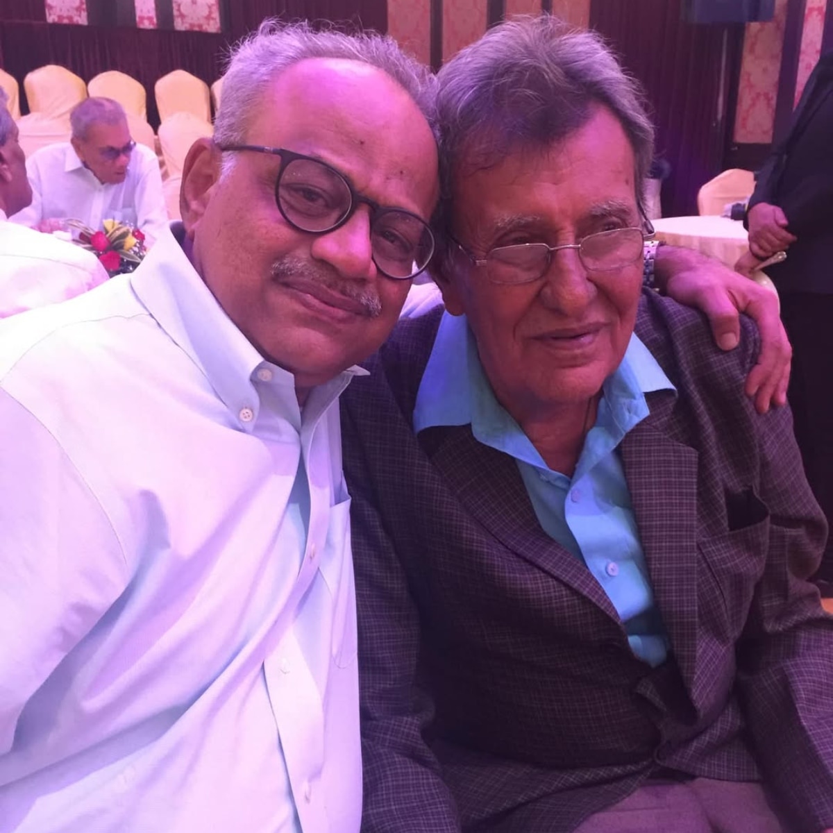 कौन हैं आशा भोसले के एक्स-दामाद?