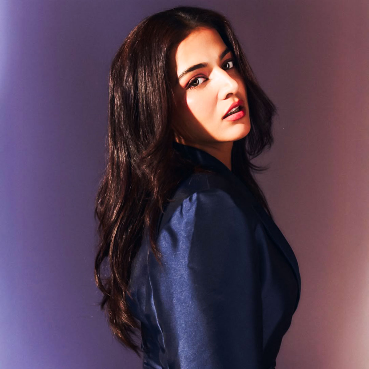 भूत बंगला कास्ट ऐज