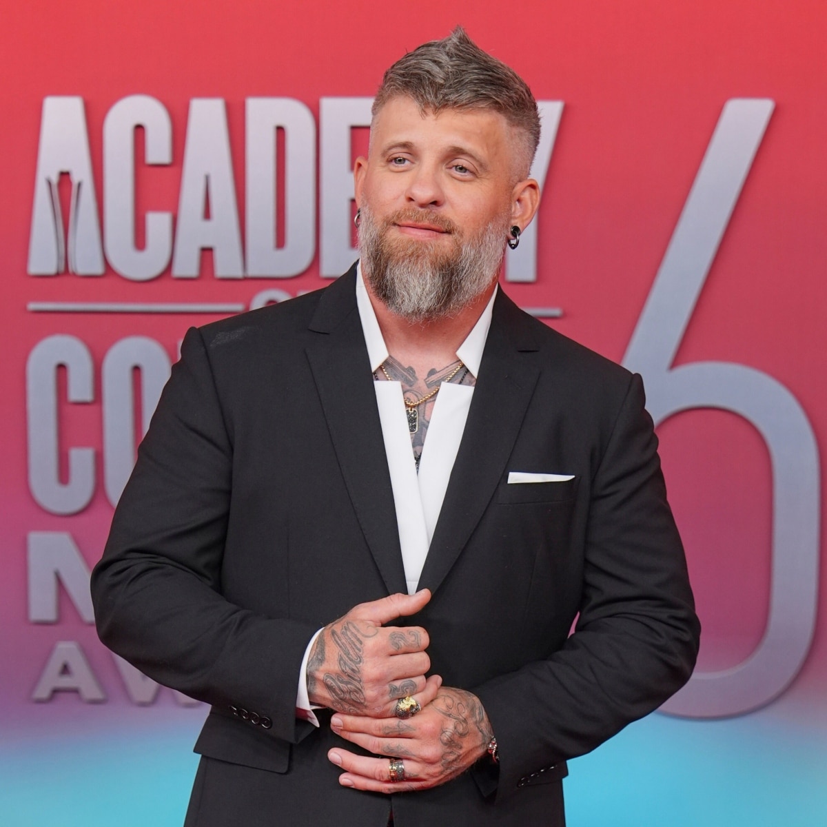 celebrities unusual birth stories outside hospital