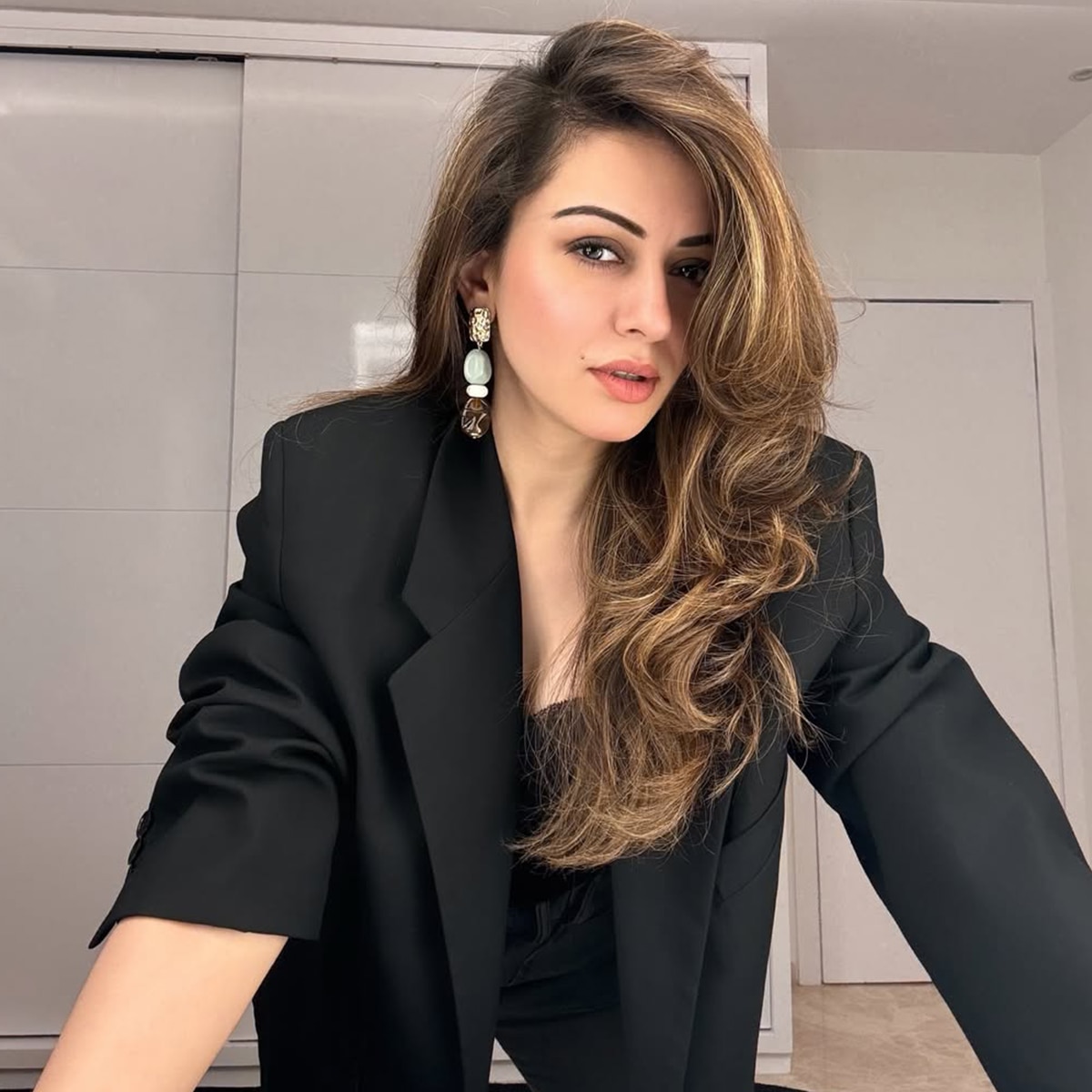 हंसिका मोटवानी