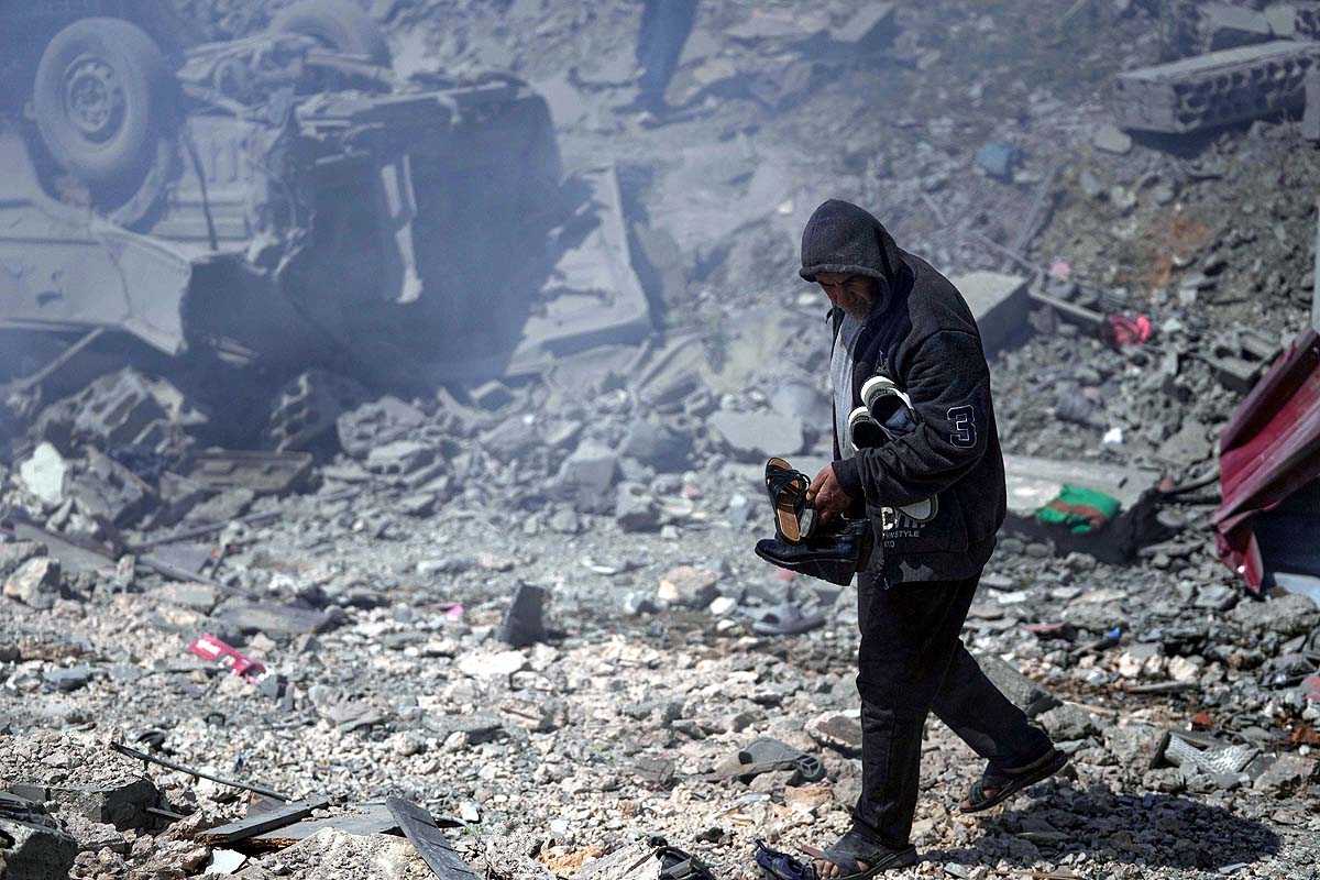 israel bombing iran lebanon