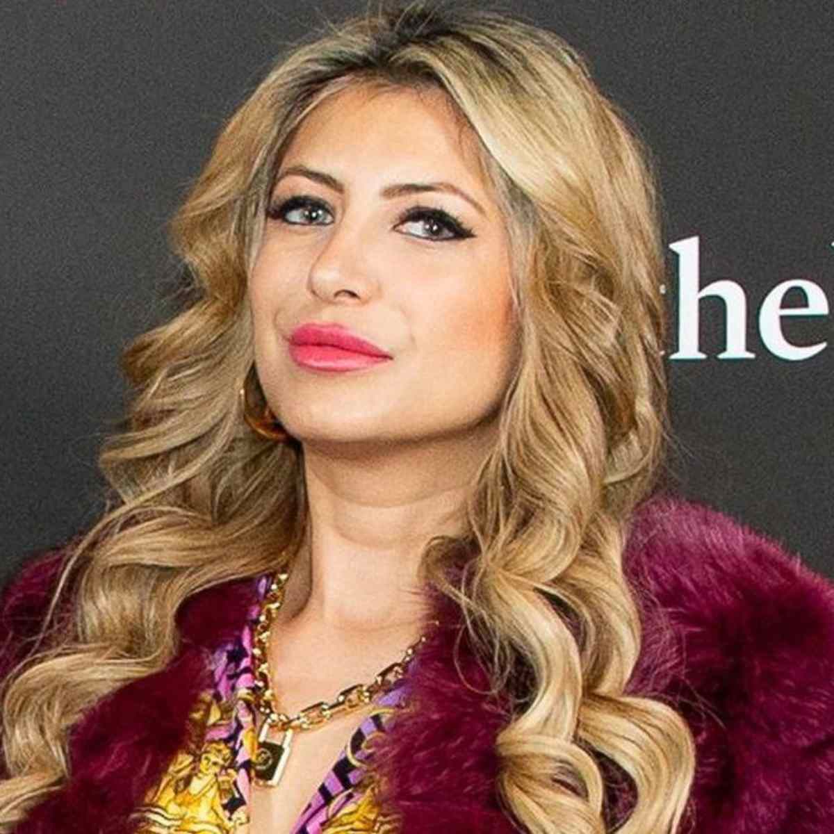  who is jasveen sangha