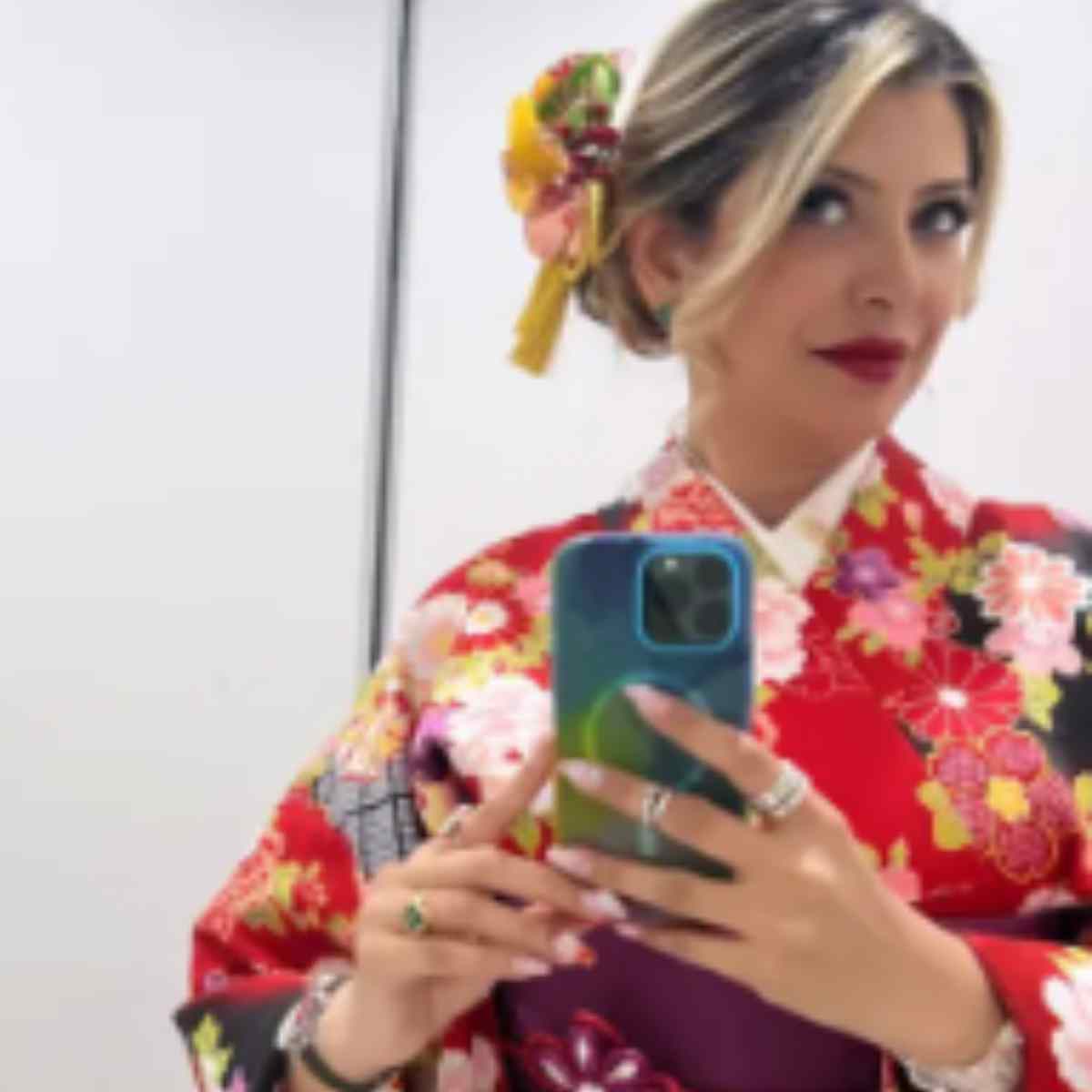  who is jasveen sangha