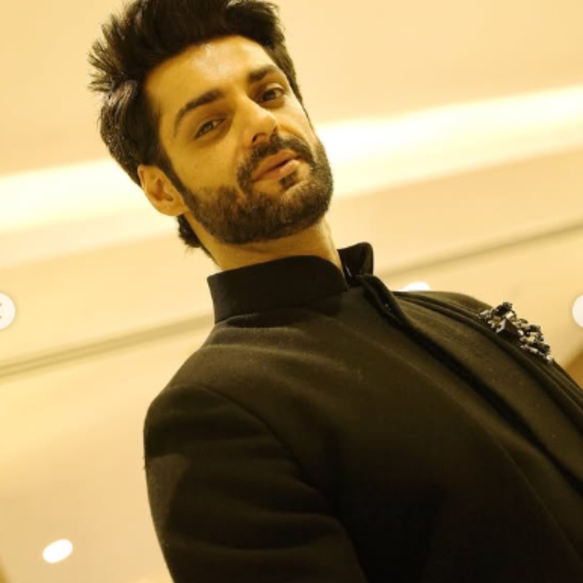 आध्यात्मिक हुए करण वाही 