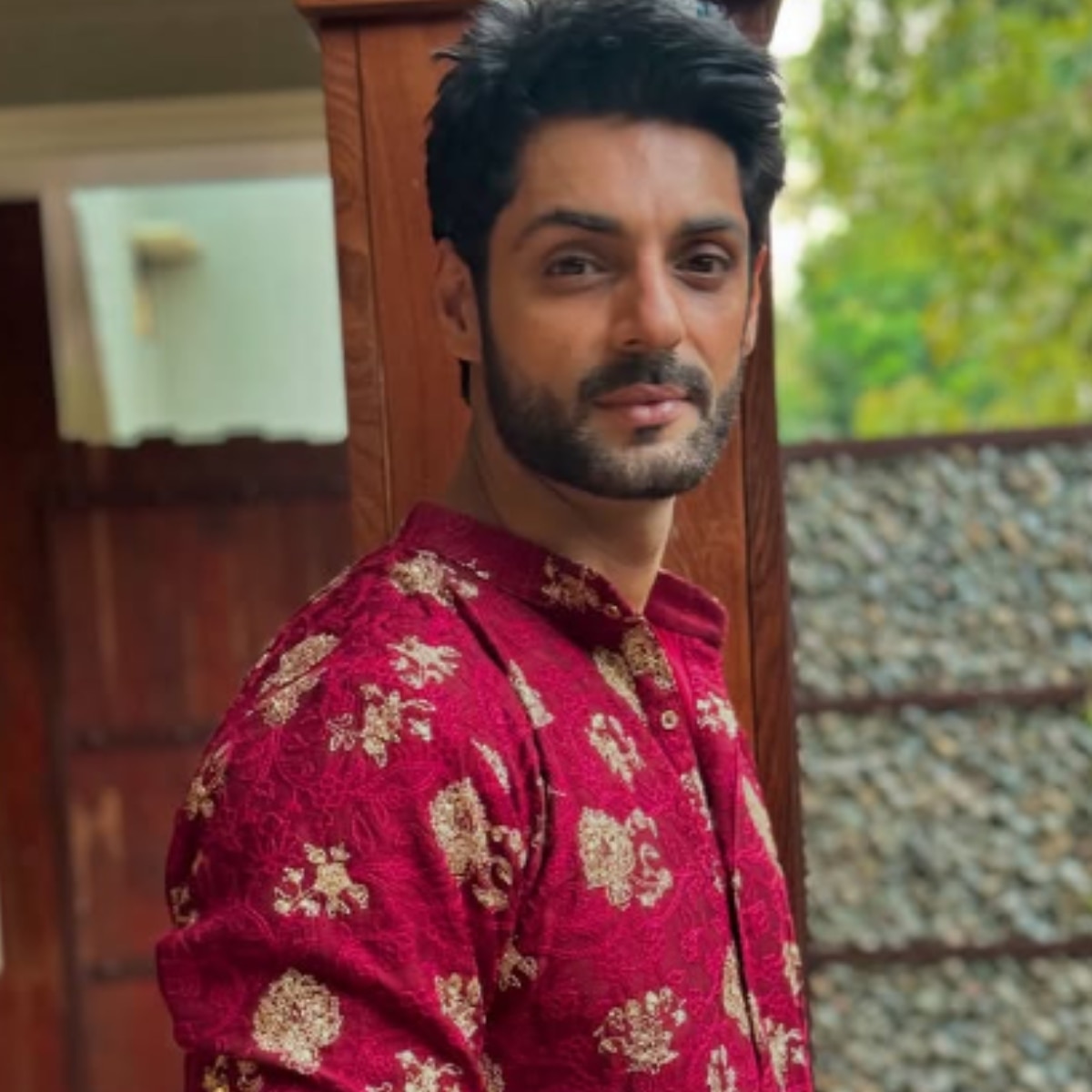 आध्यात्मिक हुए करण वाही 