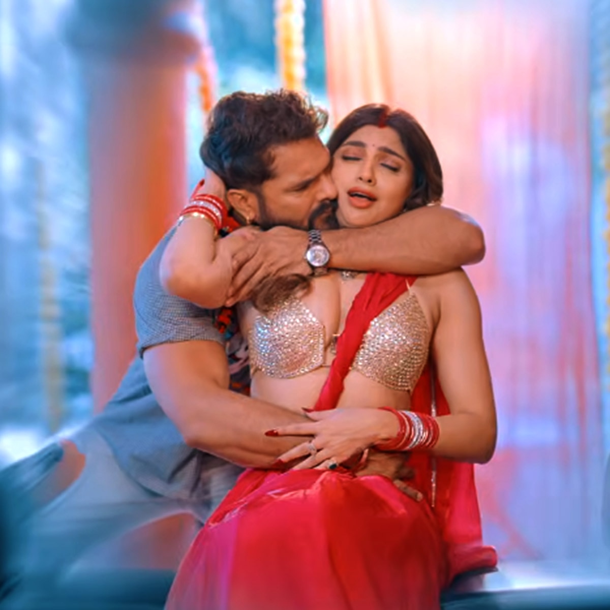 खेसारी-आकांक्षा