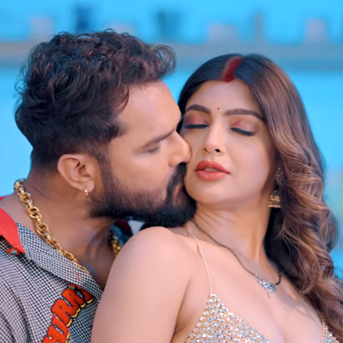 खेसारी-आकांक्षा