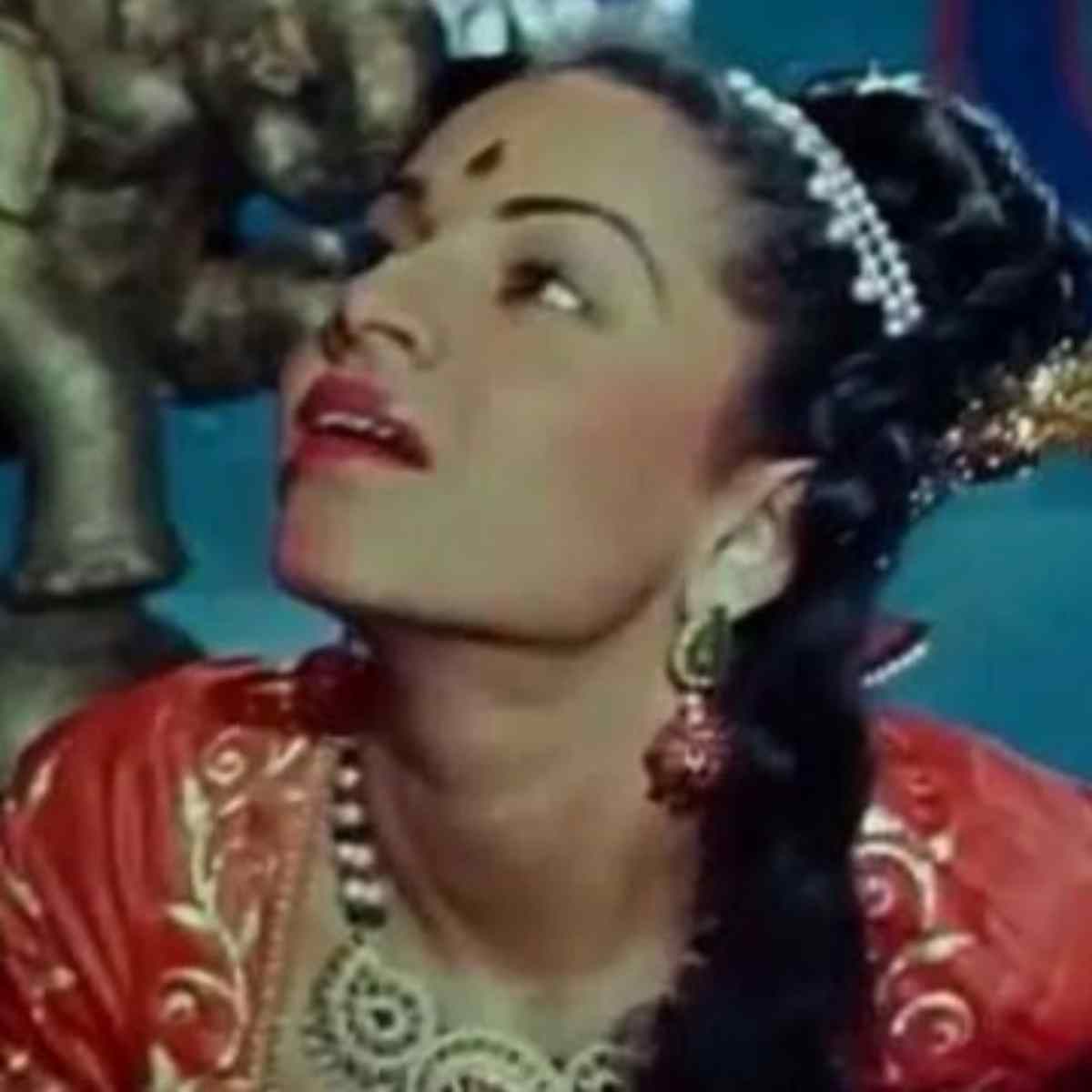 बॉलीवुड की 'कैबरे क्वीन'