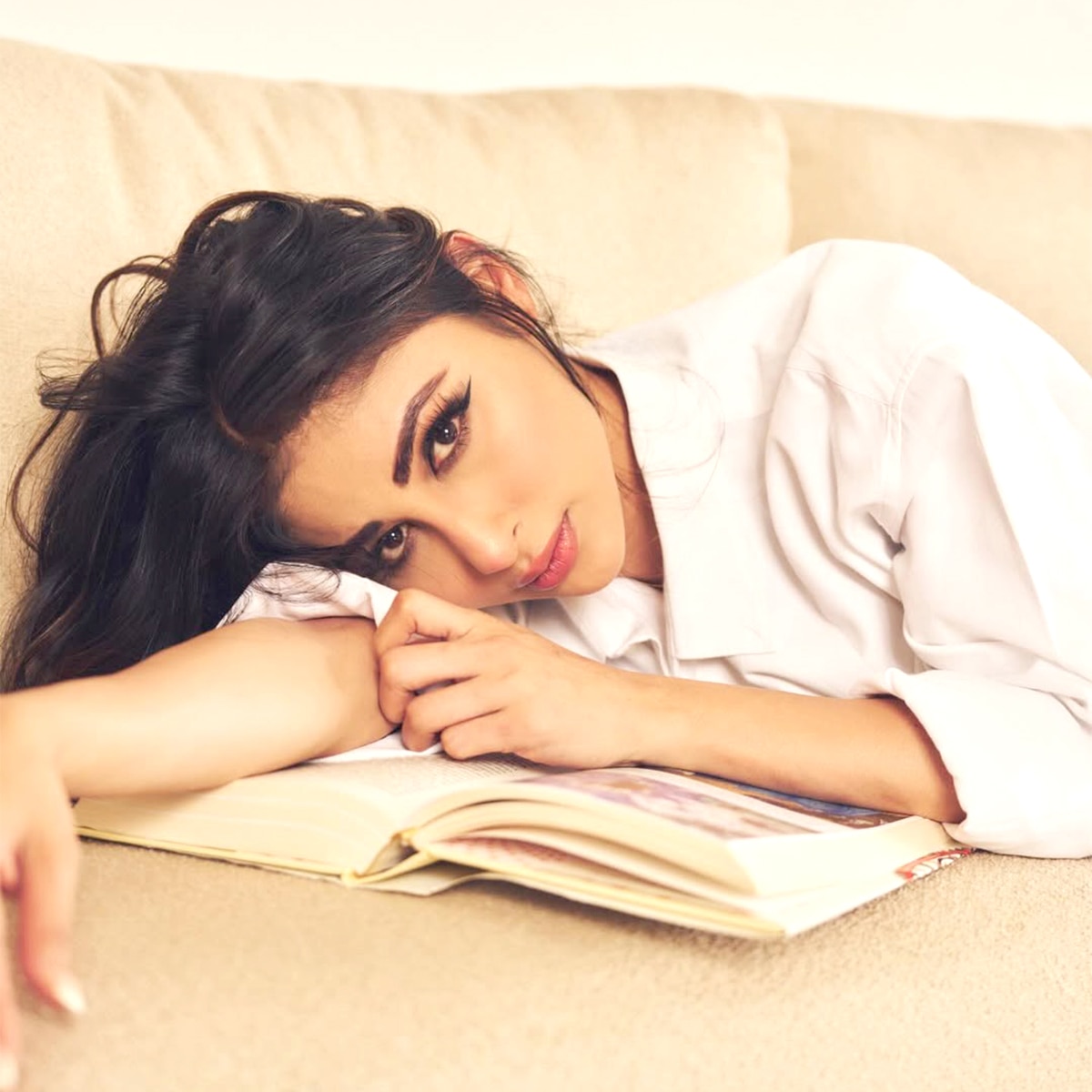 मौनी रॉय 