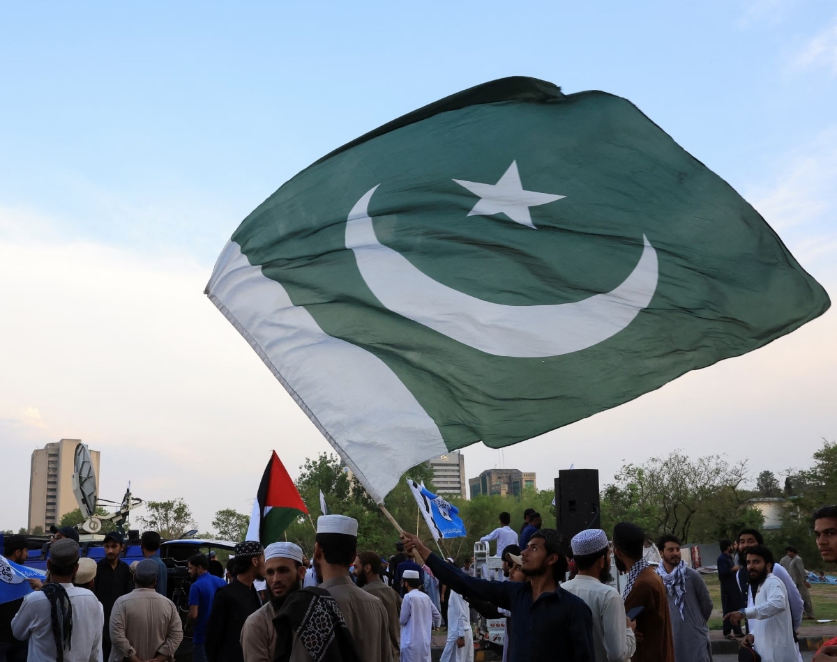 PAK इकोनॉमी पर बड़ा संकट