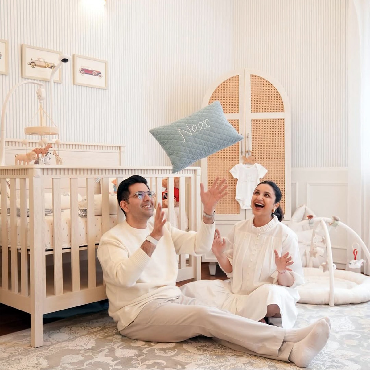 परिणीति-राघव का आलीशान घर