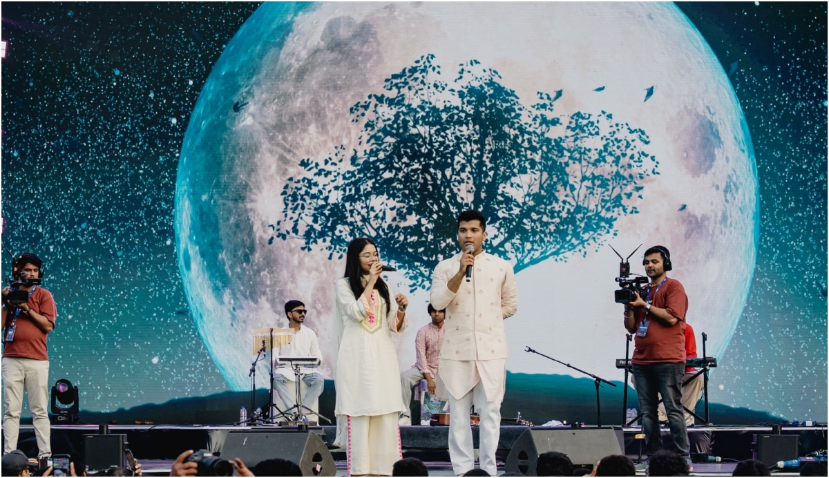 bhajan clubbing viral trend India