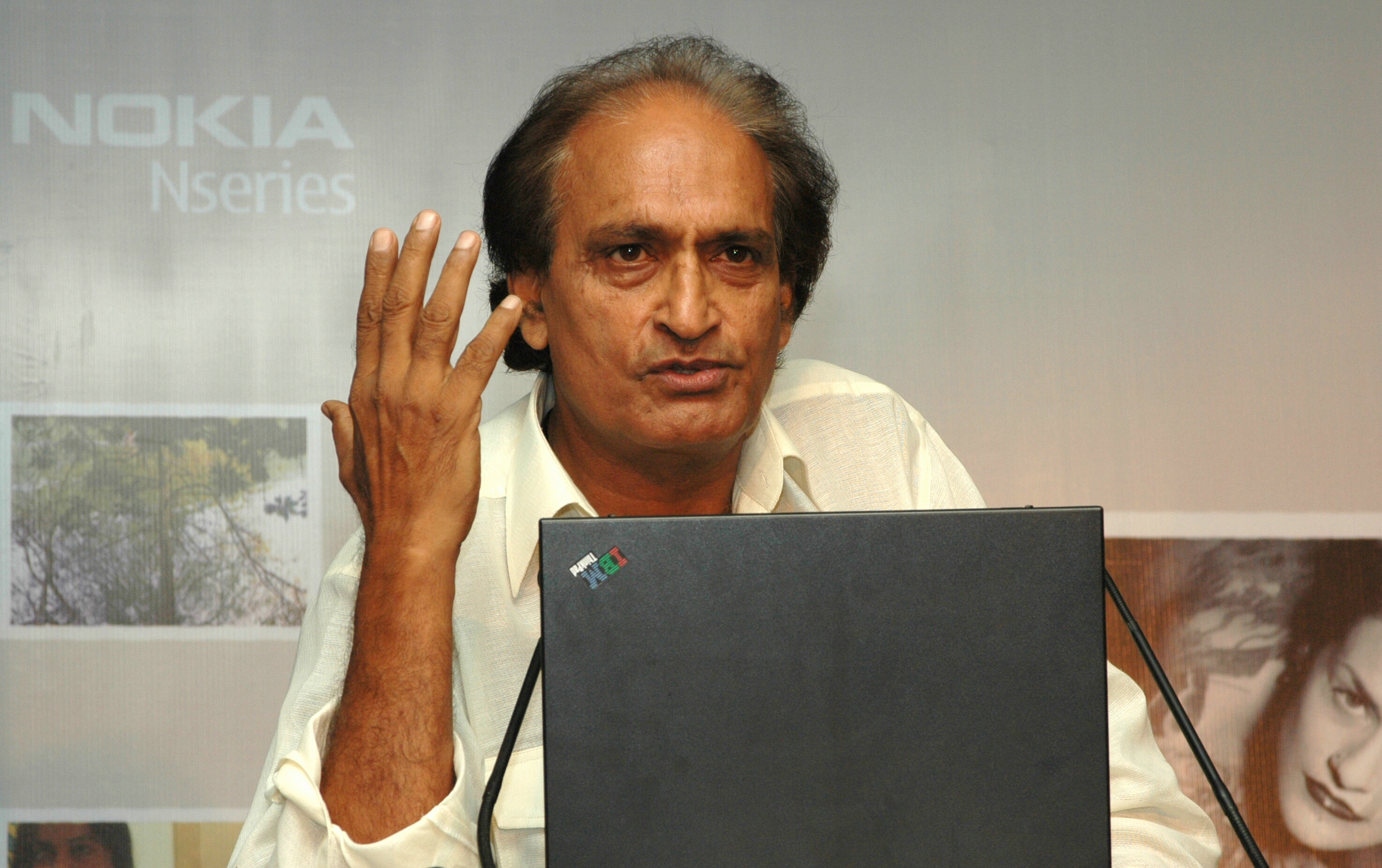 रघु राय का निधन