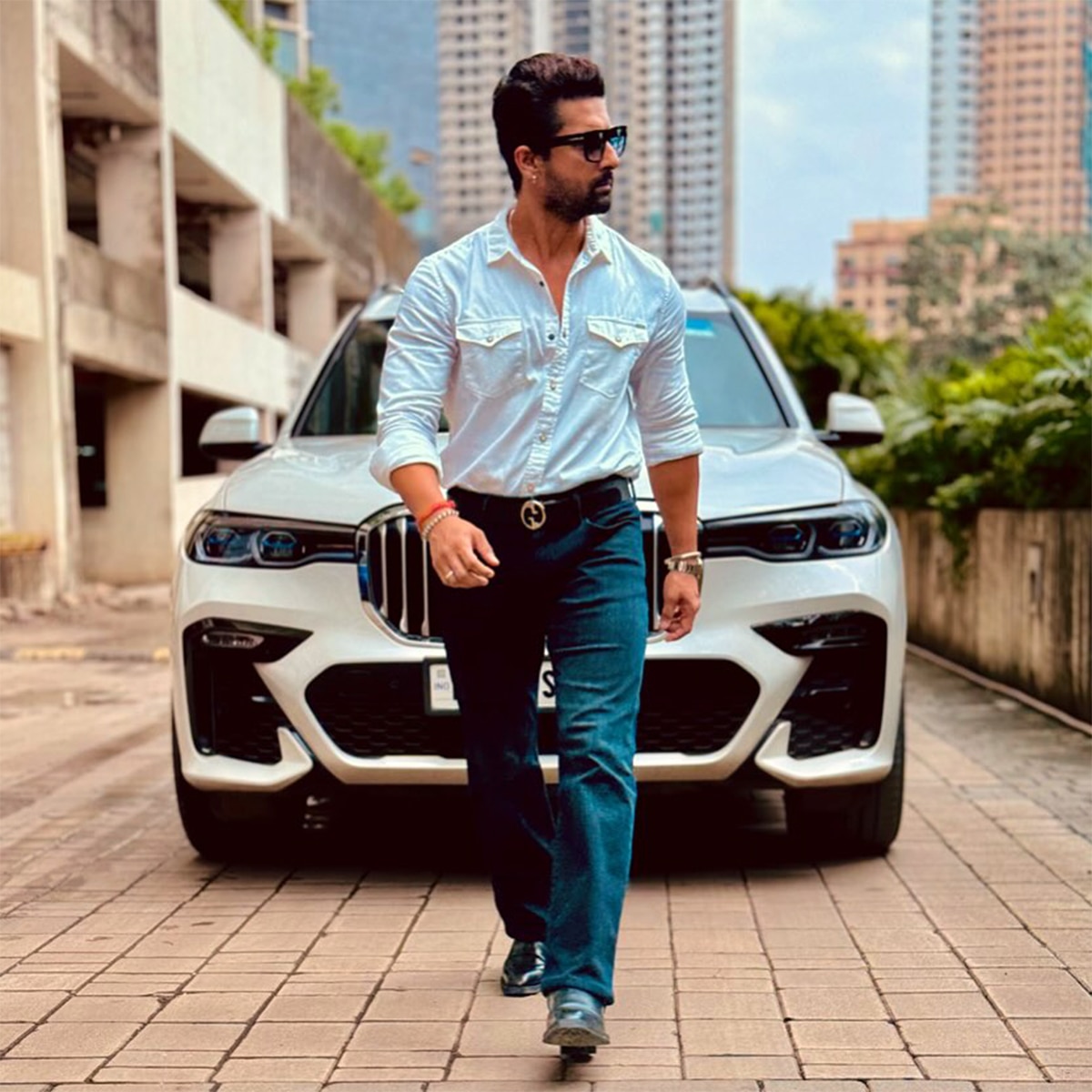 रामायण के रवि दुबे के पास है करोड़ों की जायदाद