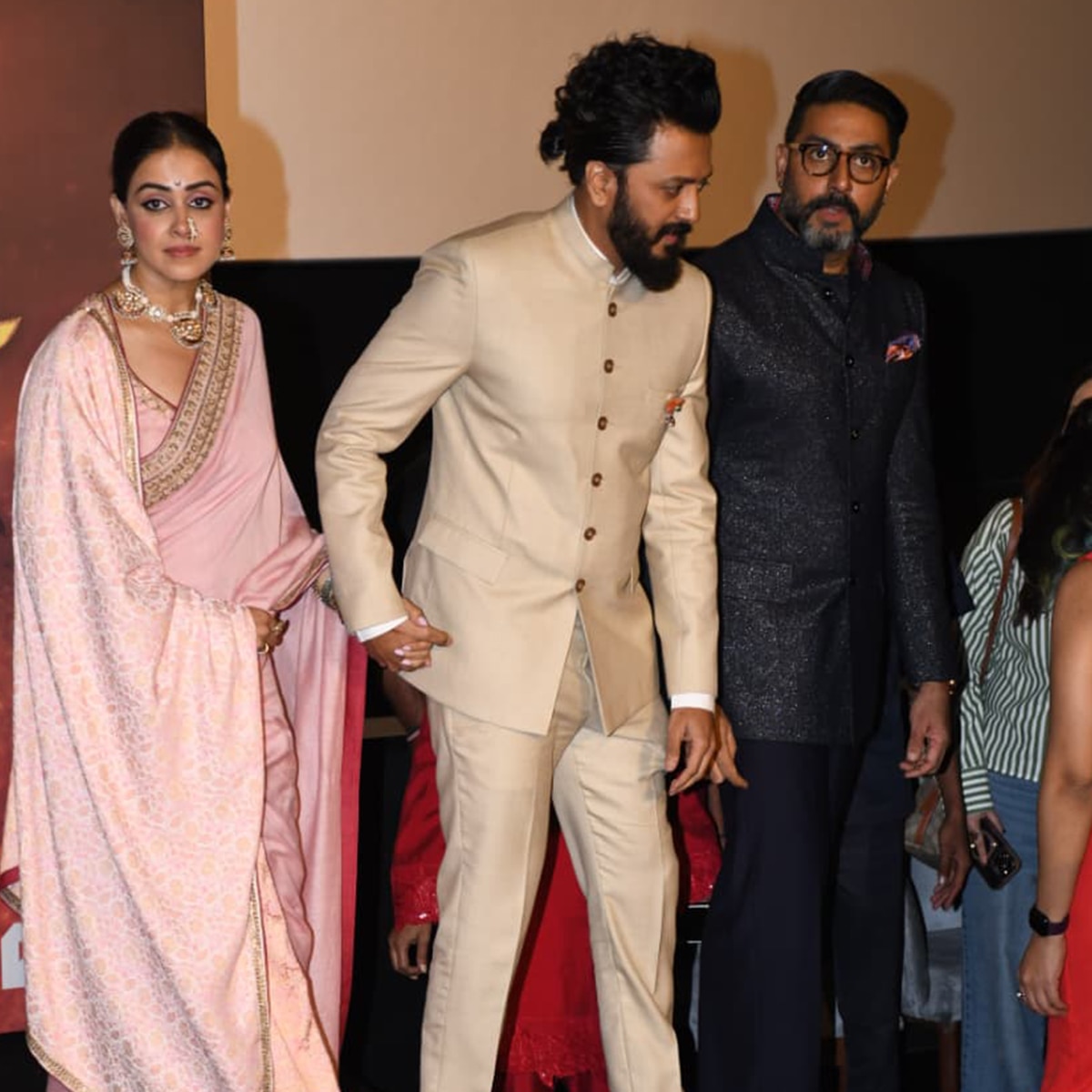 रो पड़े रितेश देशमुख और जेनेलिया डिसूजा