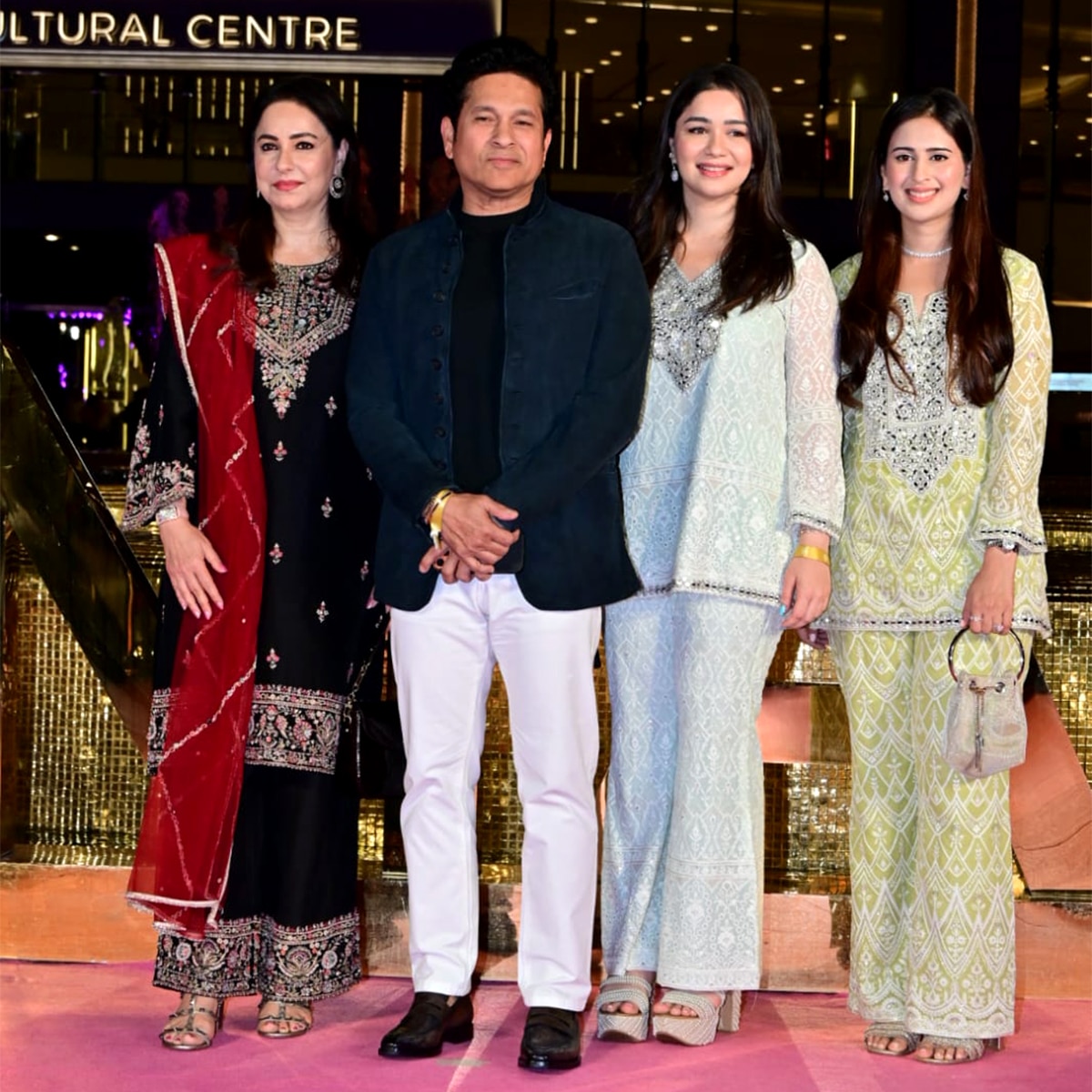 सचिन तेंदुलकर की बेटी-बहू ने लूटी लाइमलाइट