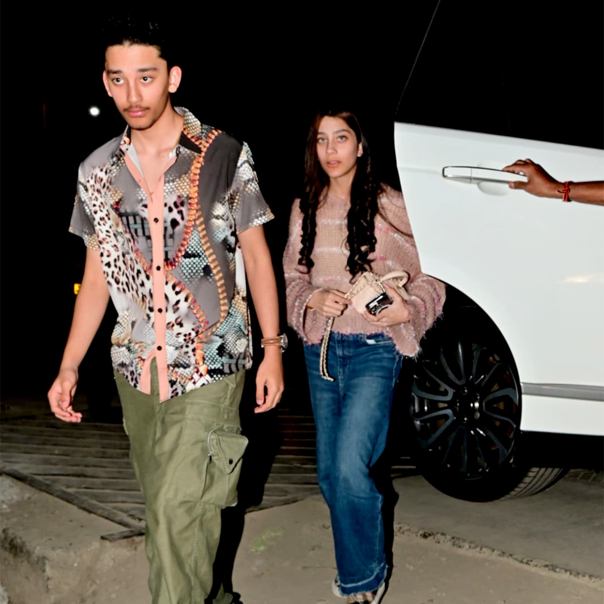 संजय दत्त के जुड़वां बच्चों ने लूटी महफिल