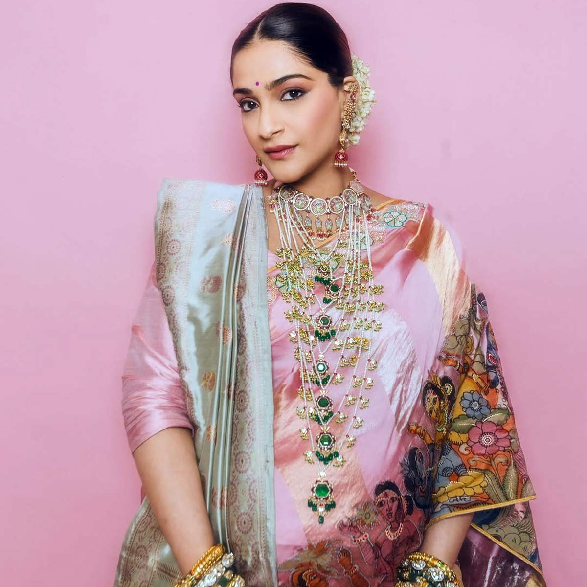 सोनम कपूर