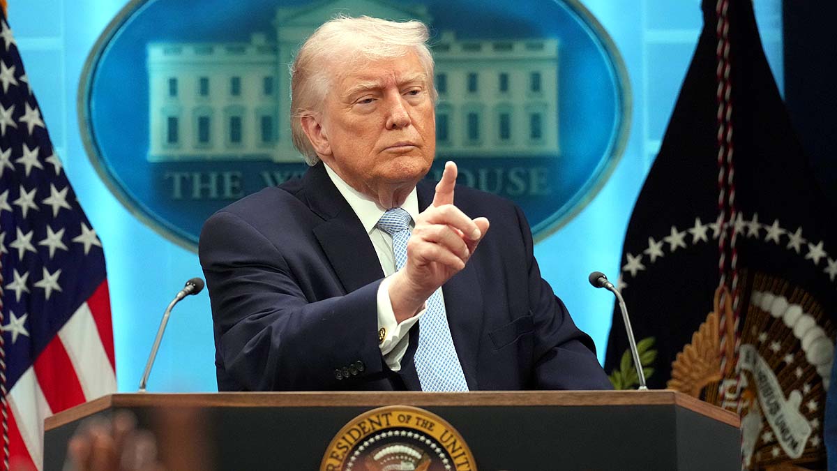 Trump Mole Media Iran