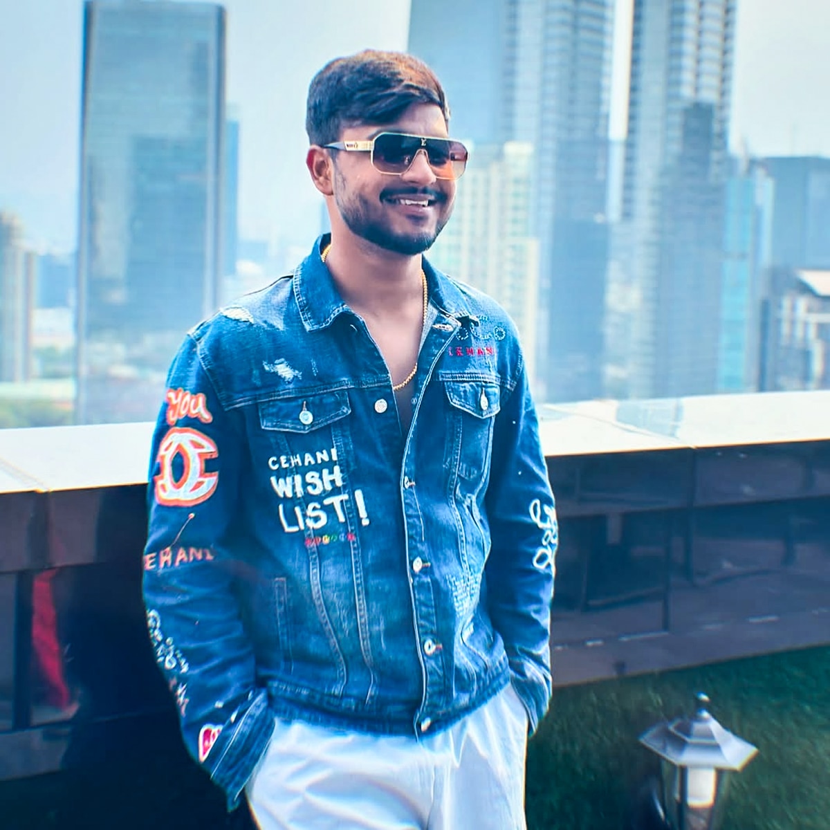 वैभव गुप्ता 