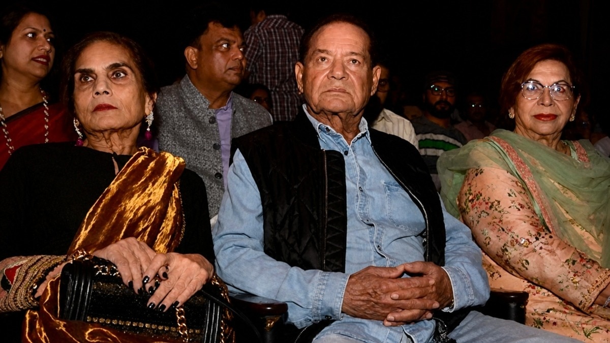 Helen used to hide from salim khan first wife