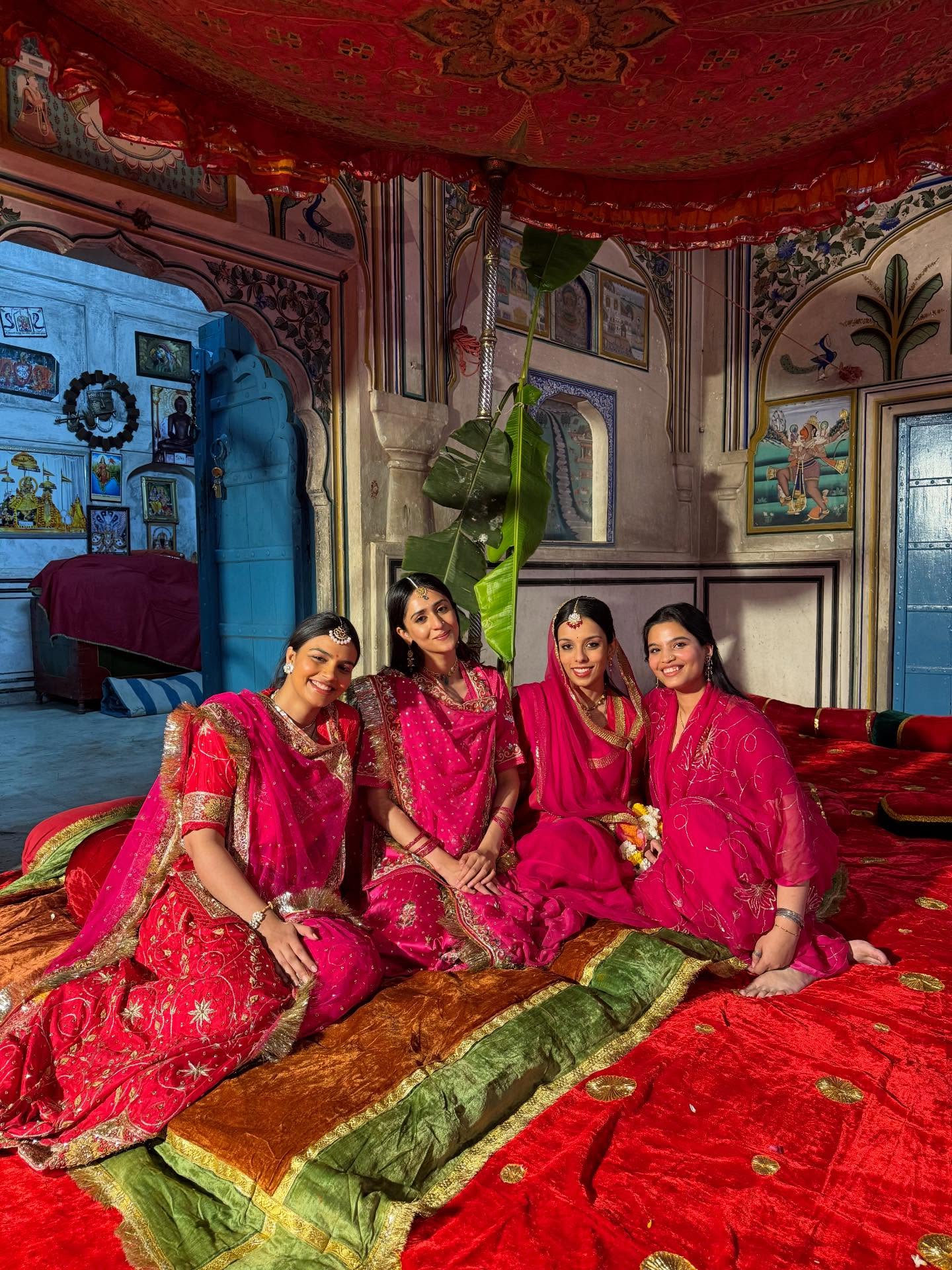 Gauravi Kumari with girls