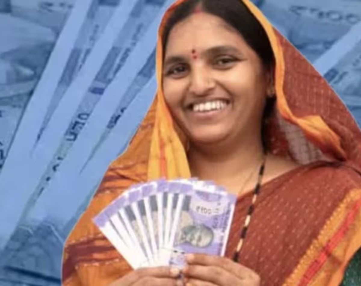 ग्रामीण महिलाएं बन रहीं बीमा एजेंट
